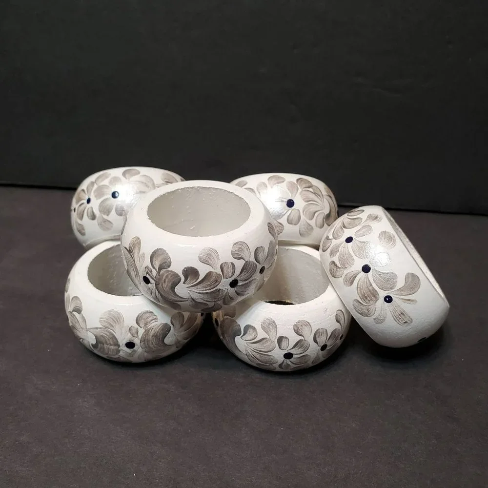 Painted Wooden Napkin Rings, Set of 6, NEW, White Silver Floral Hand Painted